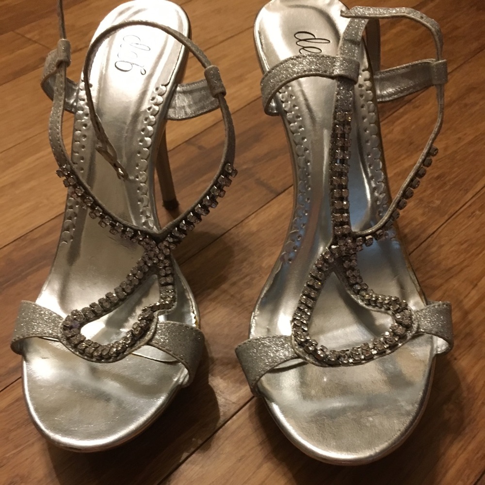 Women’s high heels